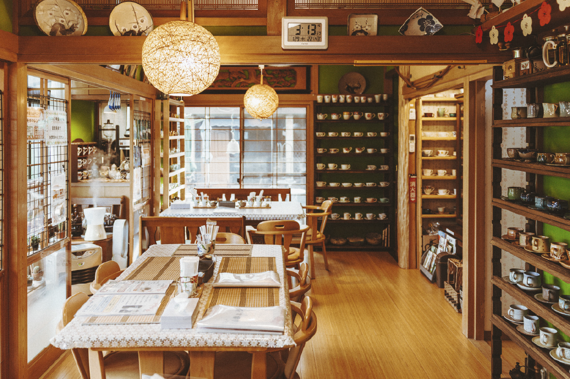 かふぇ・ばいきょう